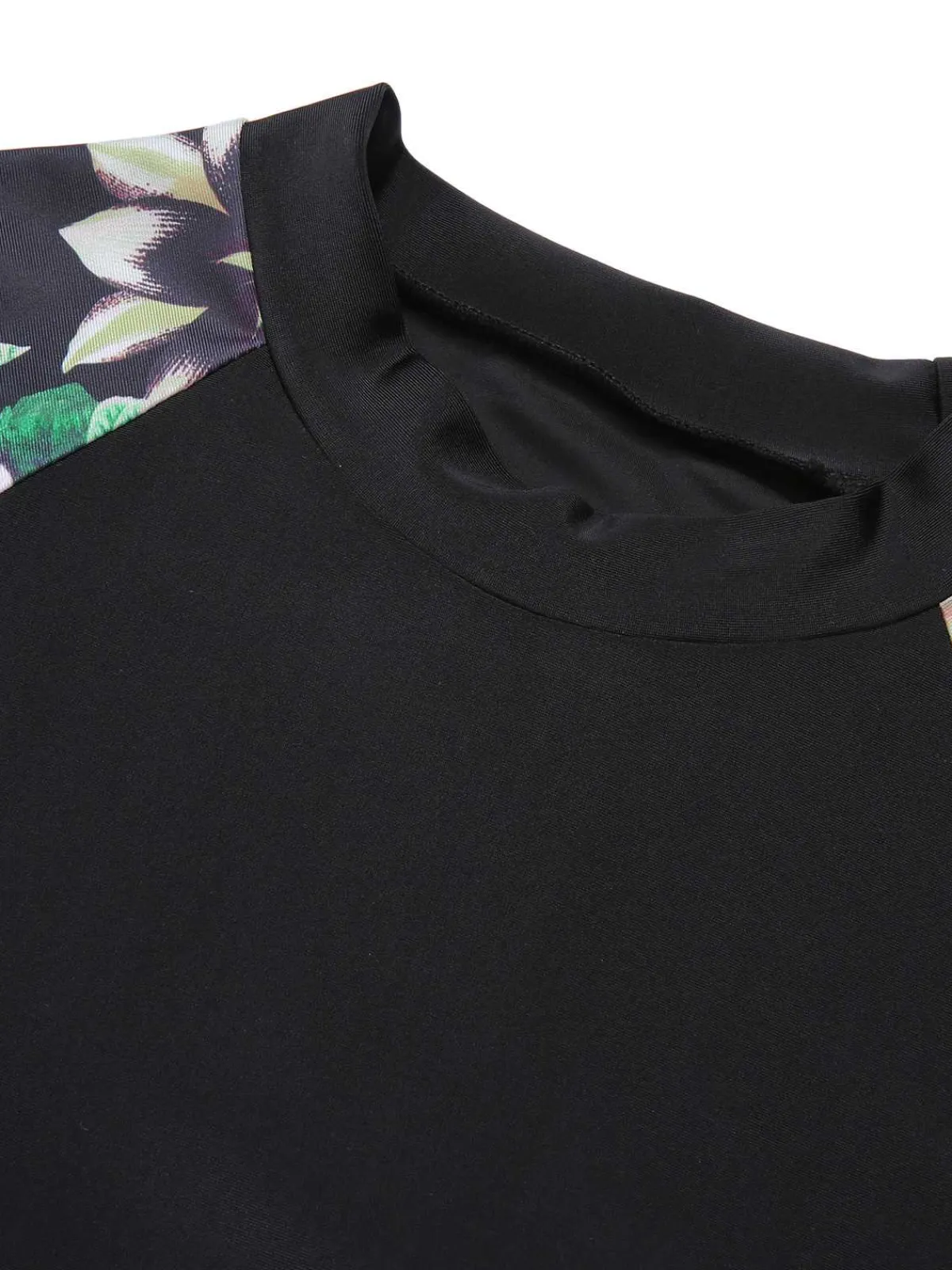 Online Retro Stage 1960s Floral Swimsuit Set Black