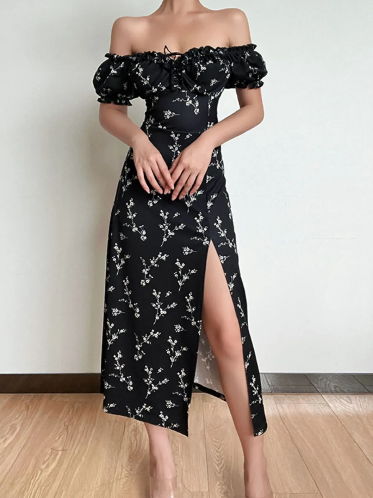 Sale Retro Stage 1960s Side Slit Ditsy Floral Off-Shoulder Dress Black