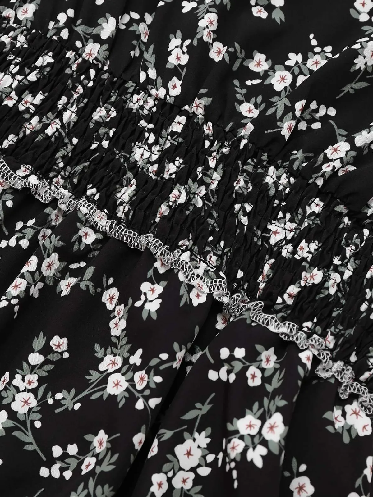 Online Retro Stage 1940s V-Neck Puff Ditsy Floral Dress Black