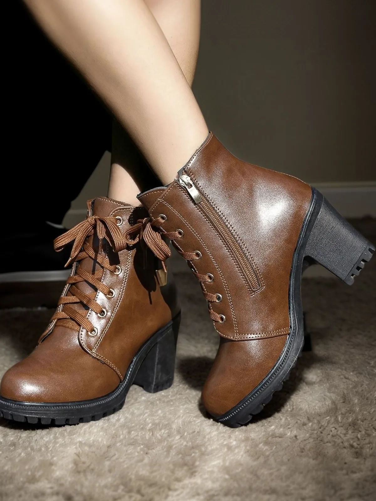 Fashion Retro Stage Vintage Leather Chunky High Heels Brown