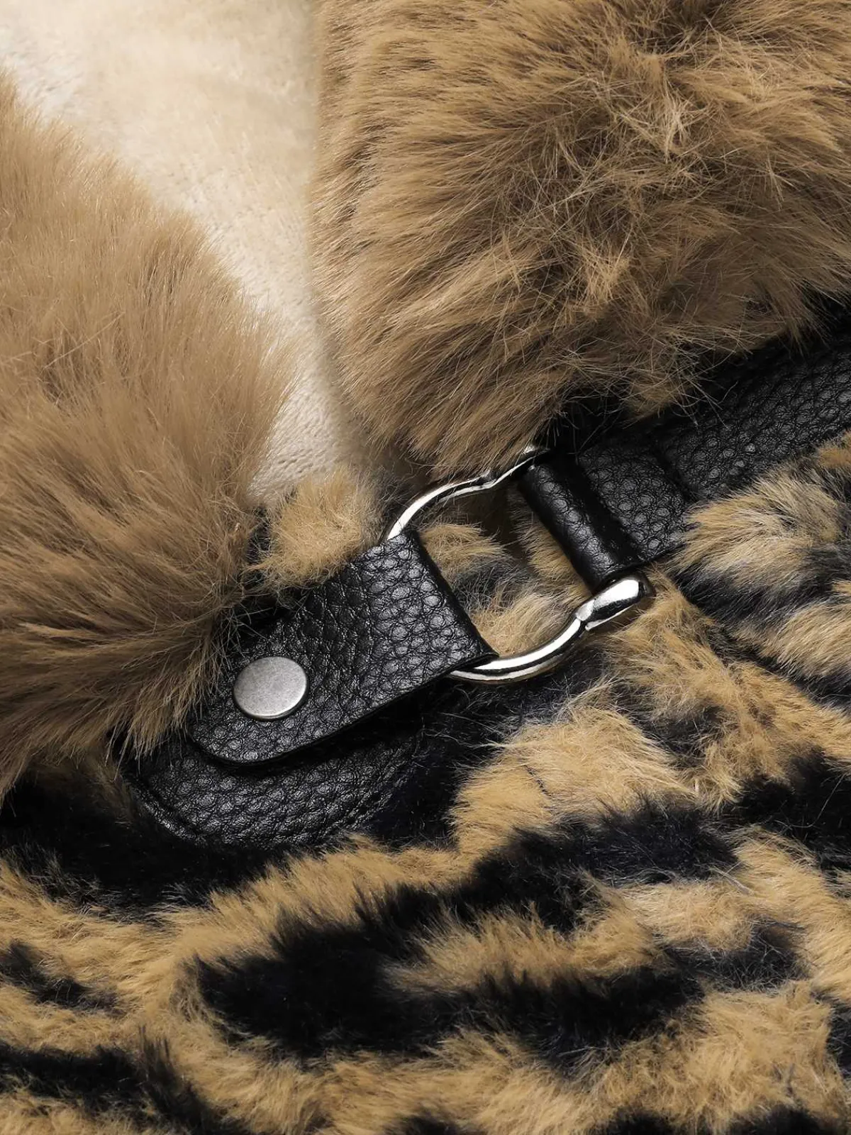 Sale Retro Stage Camel 1970s Fur Tiger Stripe Cape Coat