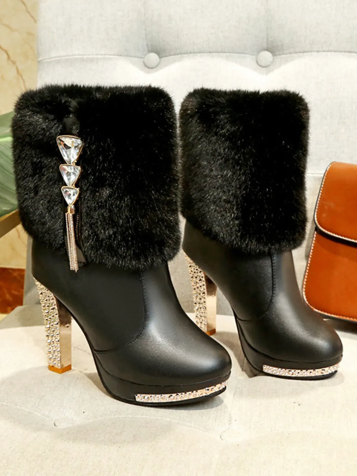 Hot Retro Stage Christmas Fur And Leather Rhinestone Boots