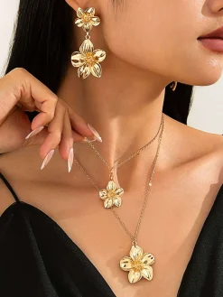 Online Retro Stage Floral Double Clavicle Necklace & Earrings Set