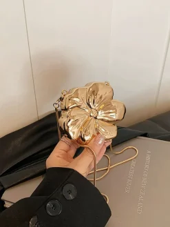 Sale Retro Stage Flower Shape Alloy Chain Mini Bag