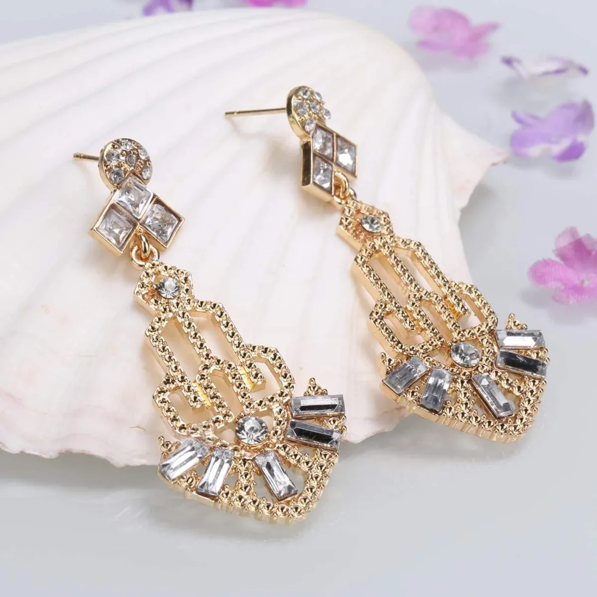 New Retro Stage Gold 1920s Hollow Out Dangle Earrings