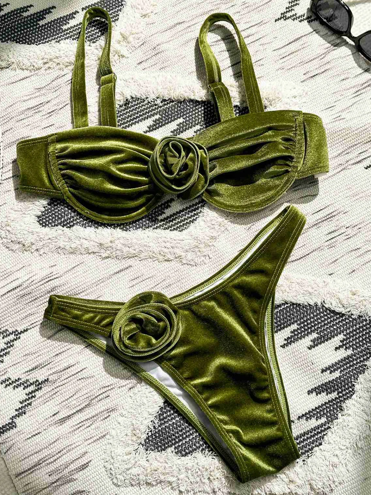 Sale Retro Stage 1960s Solid Velvet 3D Rose Bikini Set Green