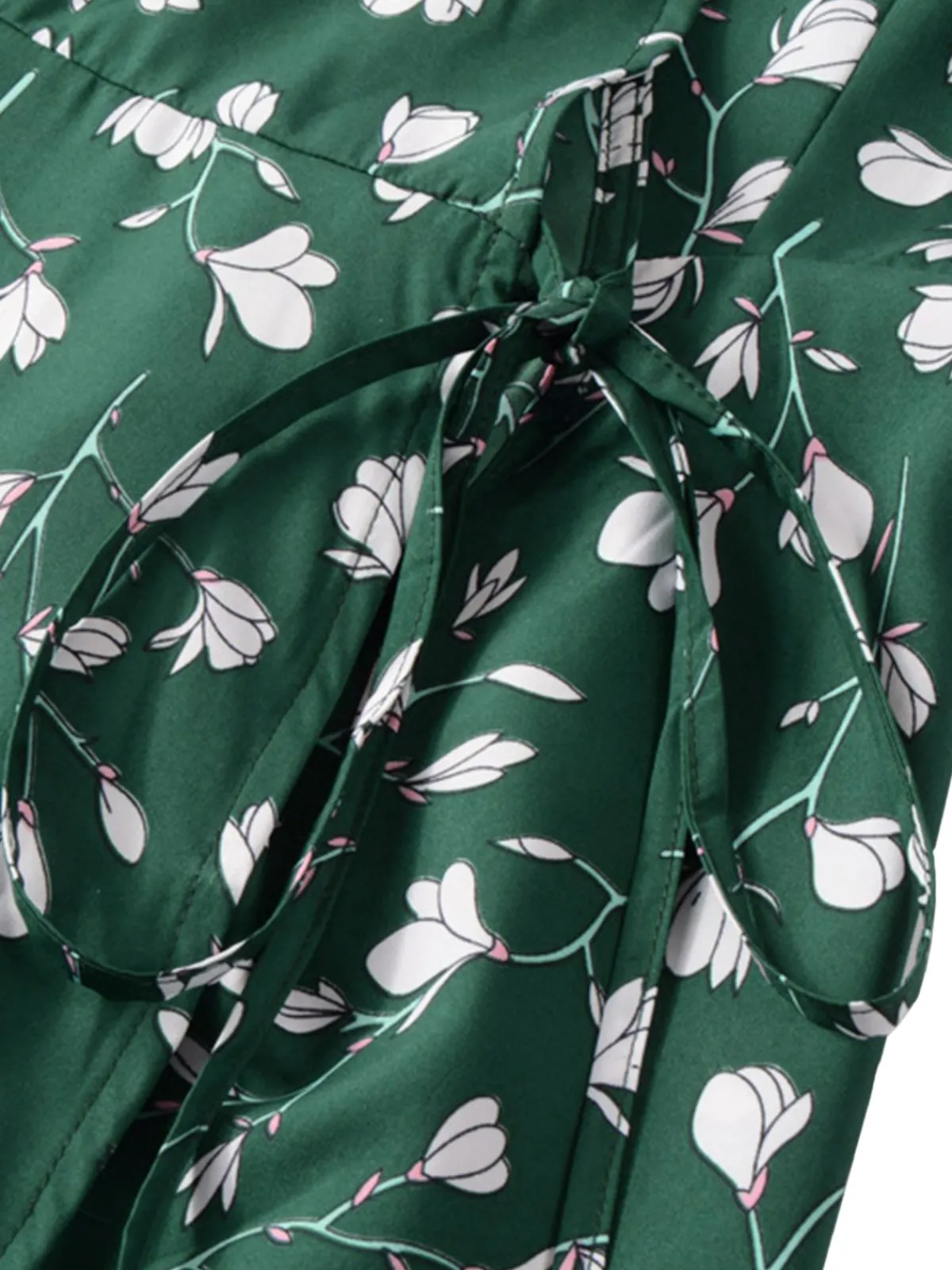 Discount Retro Stage 1940s V-Neck Floral Dress Green