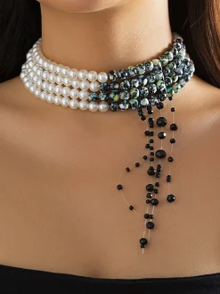Discount Retro Stage Halloween Gothic Blood Drop Tassel Necklace