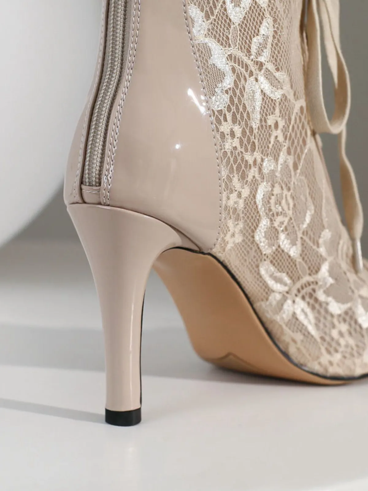Online Retro Stage Mesh Patchwork Peep Toe High Heel Sandals