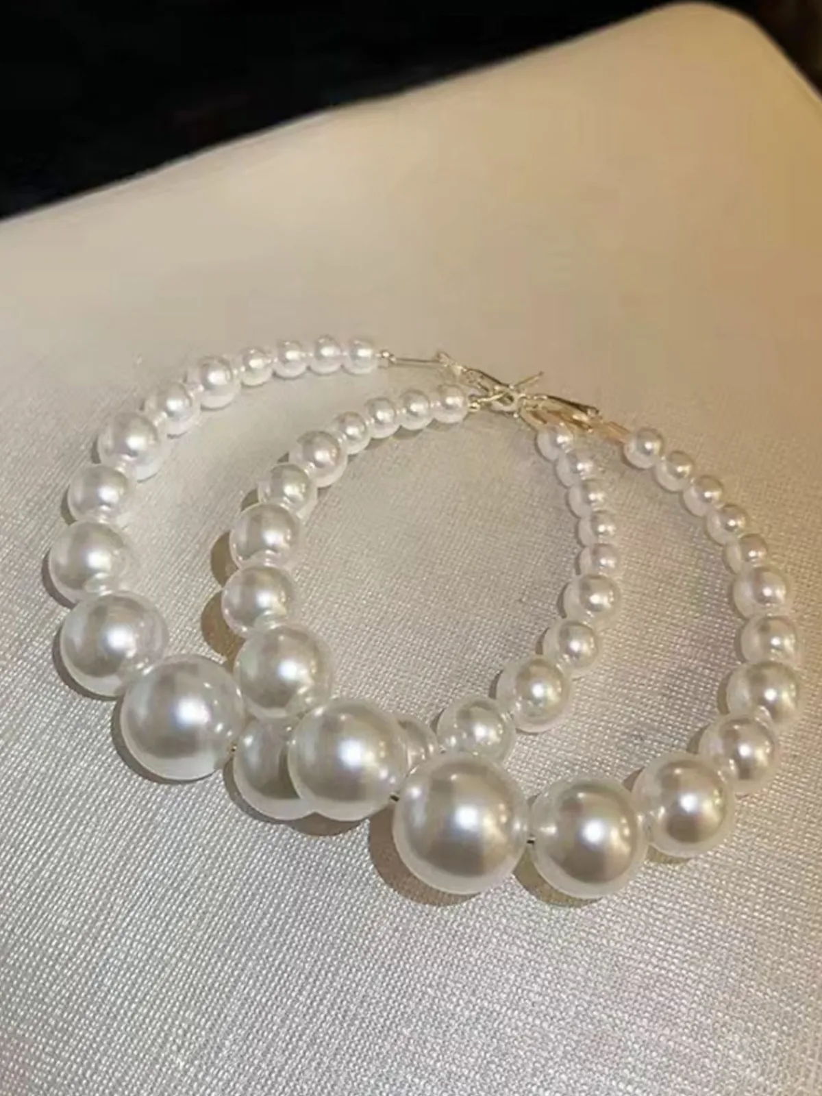 Discount Retro Stage Pearl Large Hoop Vintage Earrings