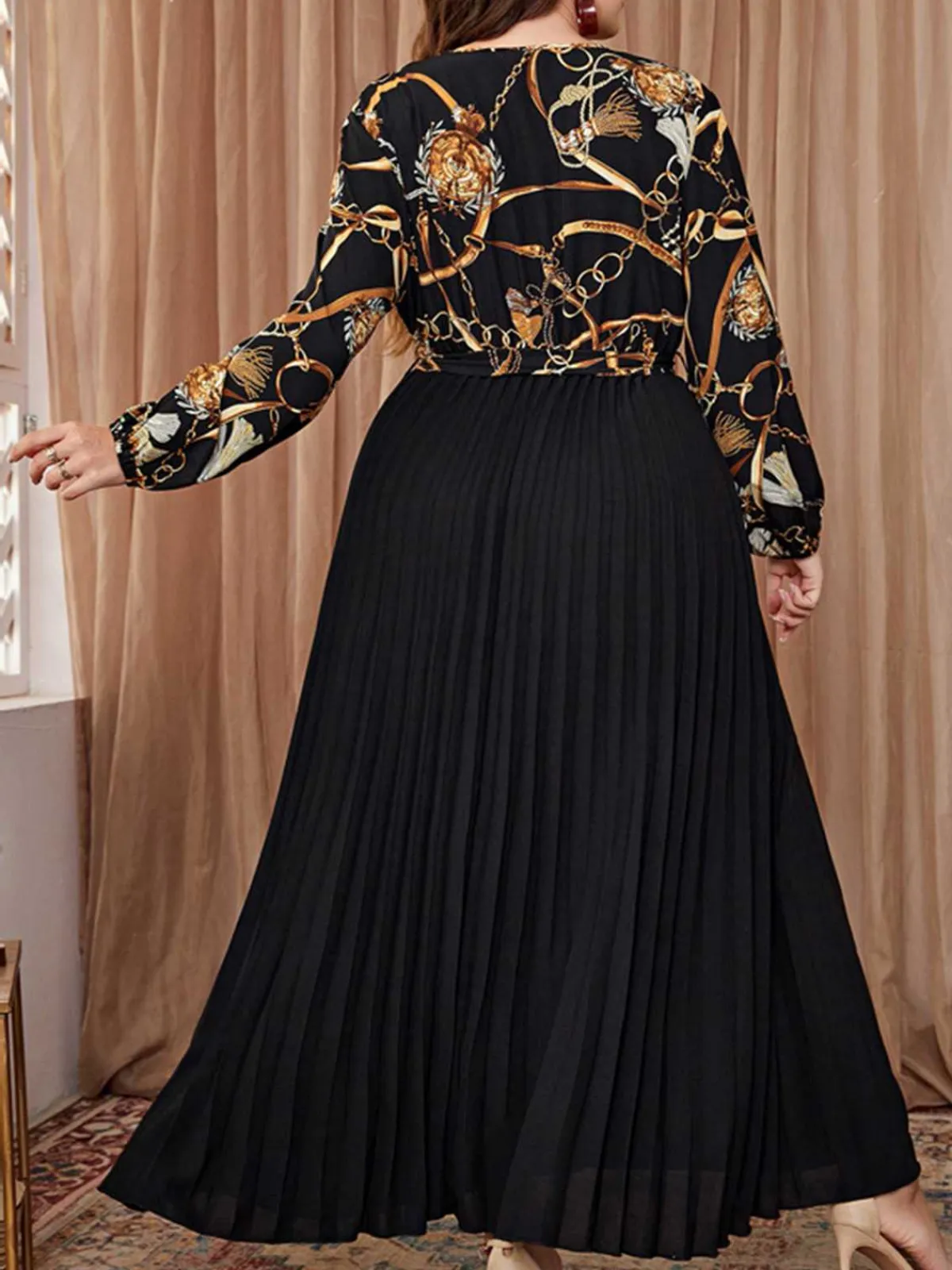 New Retro Stage [Plus Size] 1950s V-Neck Tie Pleated Dress Black