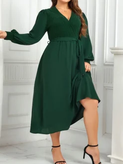 Hot Retro Stage [Plus Size] 1940s V-Neck Solid Belted Dress Green