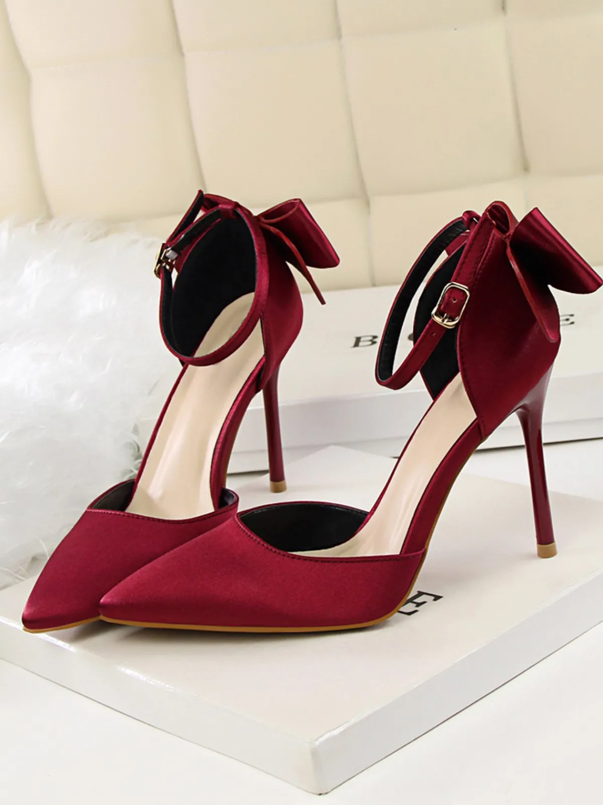New Retro Stage Pointed Toe Bow Strap Satin High Heels Shoes