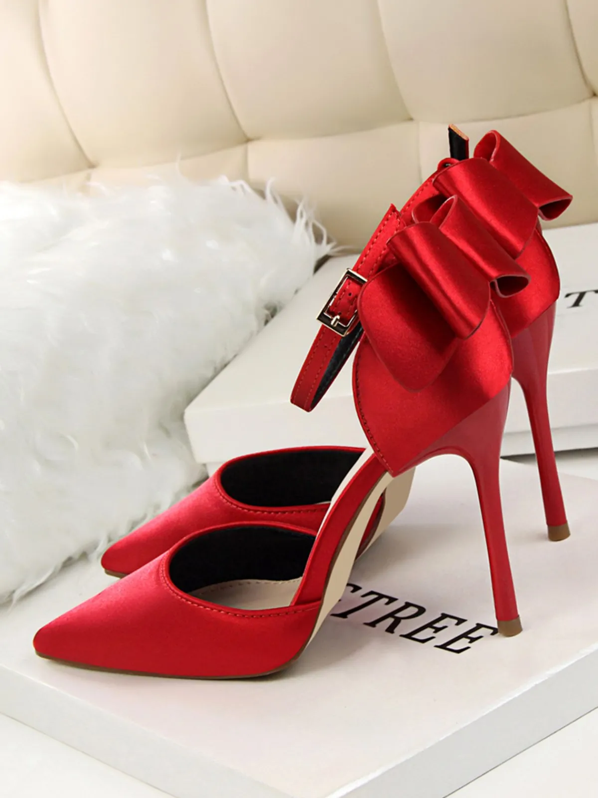 New Retro Stage Pointed Toe Bow Strap Satin High Heels Shoes