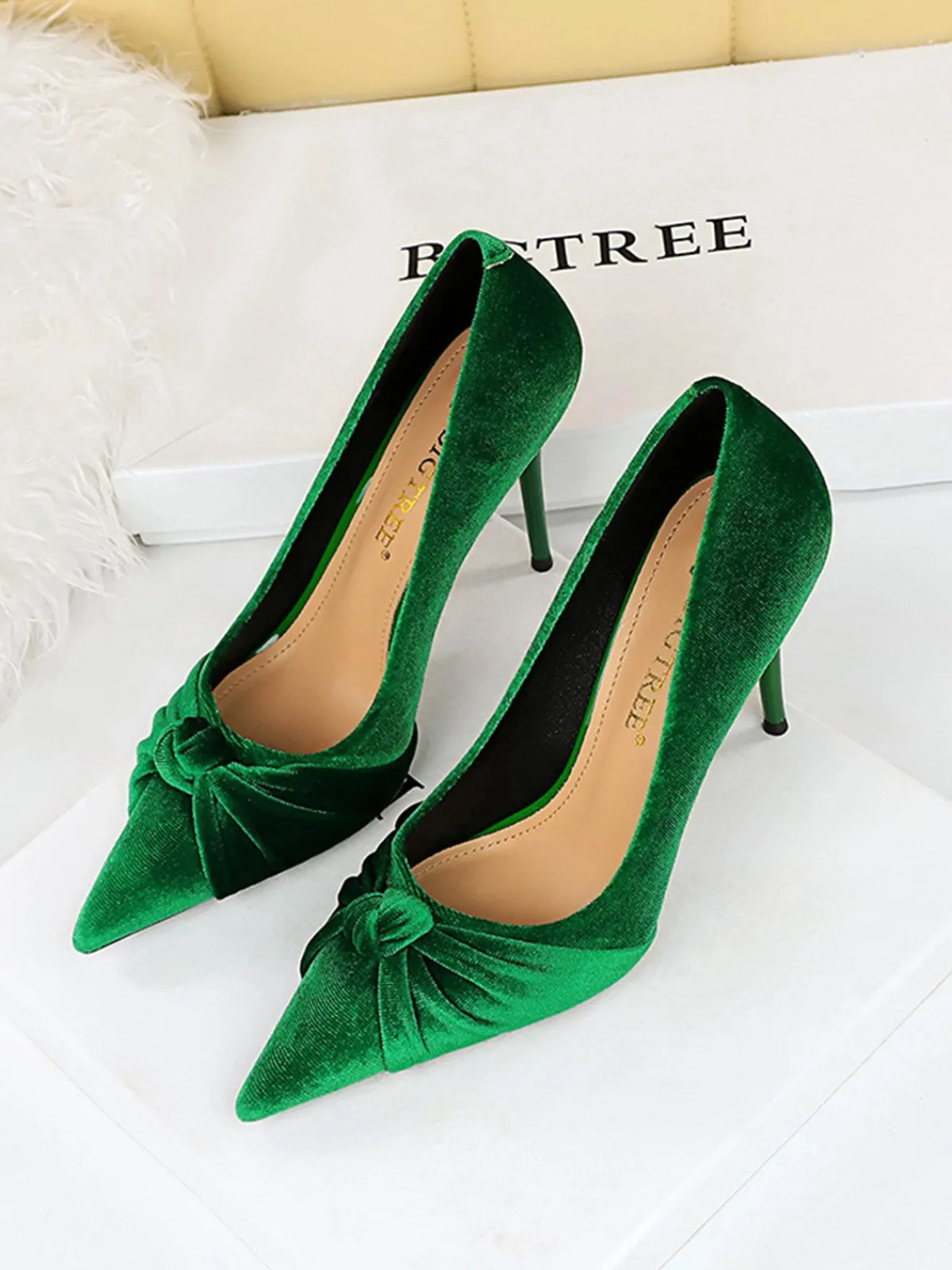 New Retro Stage Pointed Toe Velvet Stiletto Heels Shoes