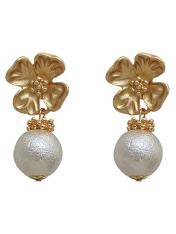 Fashion Retro Stage Retro Alloy Flower Pearl Earrings