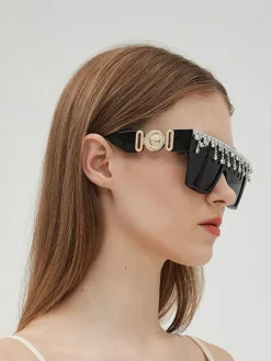 Fashion Retro Stage Retro Black Large Frame Diamond Sunglasses