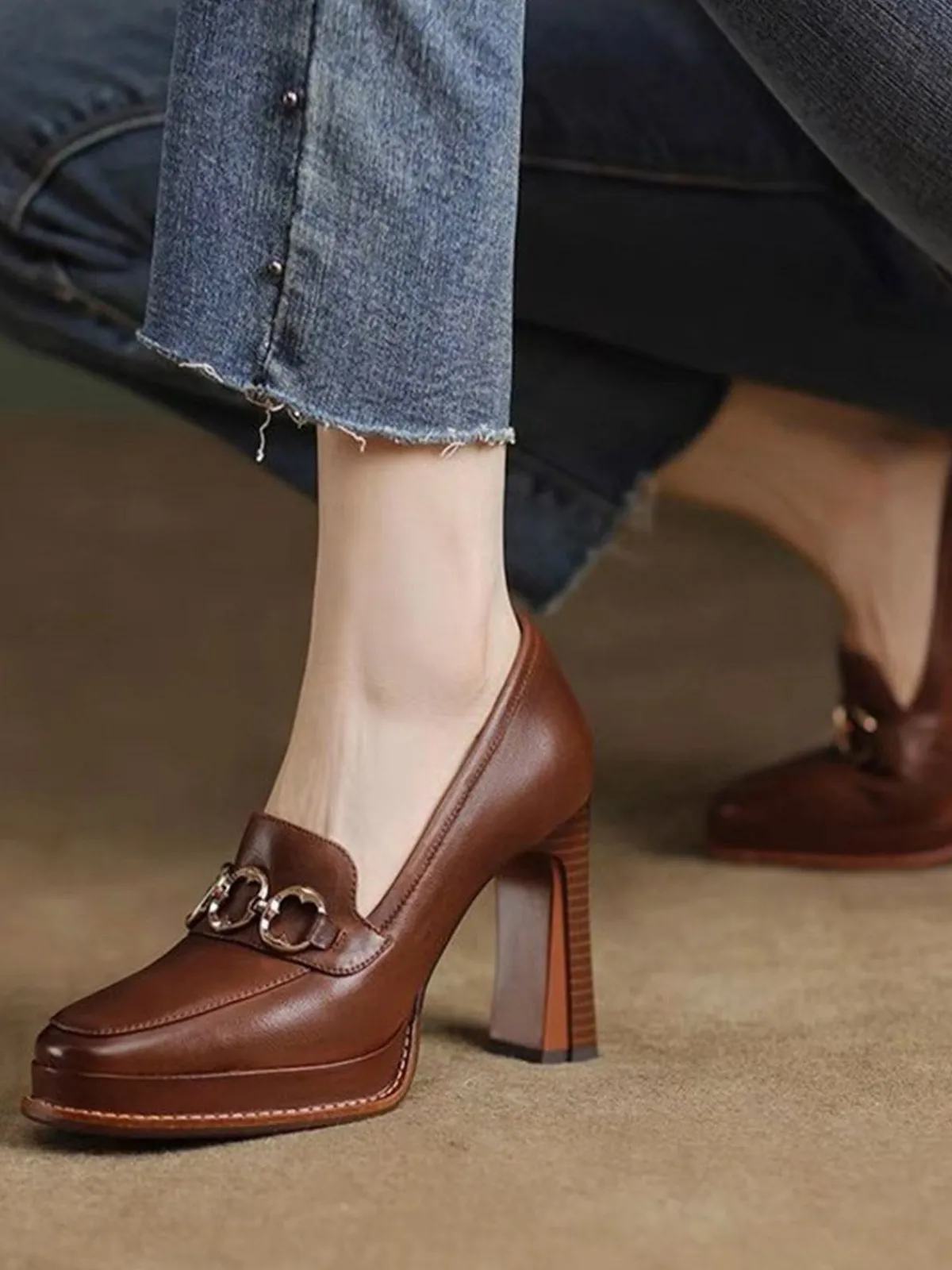 Outlet Retro Stage Retro Faux Leather Chuny High Heels Brown