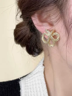 Online Retro Stage Retro Gold Knot Earrings