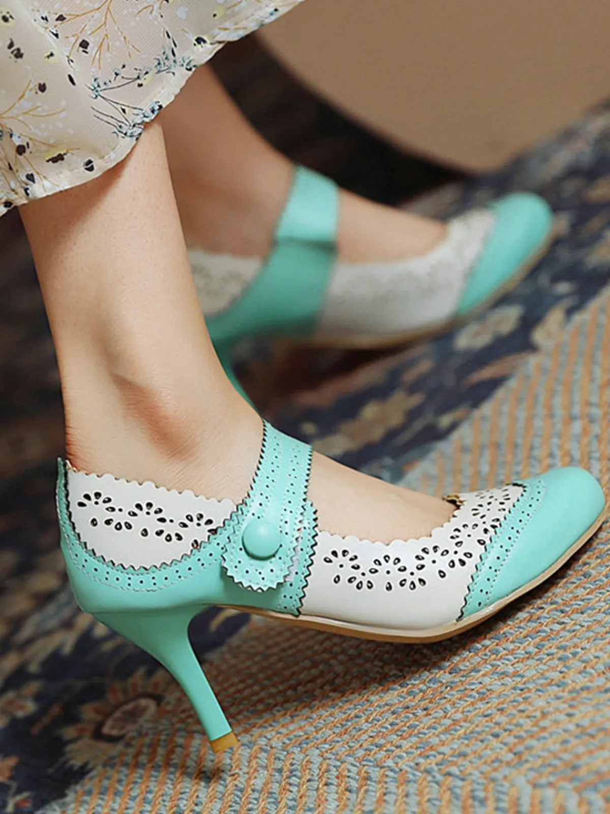 Discount Retro Stage Retro Hollow Out Ankle Strap High Heels Shoes