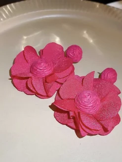 Clearance Retro Stage Retro Mesh 3D Floral Earrings