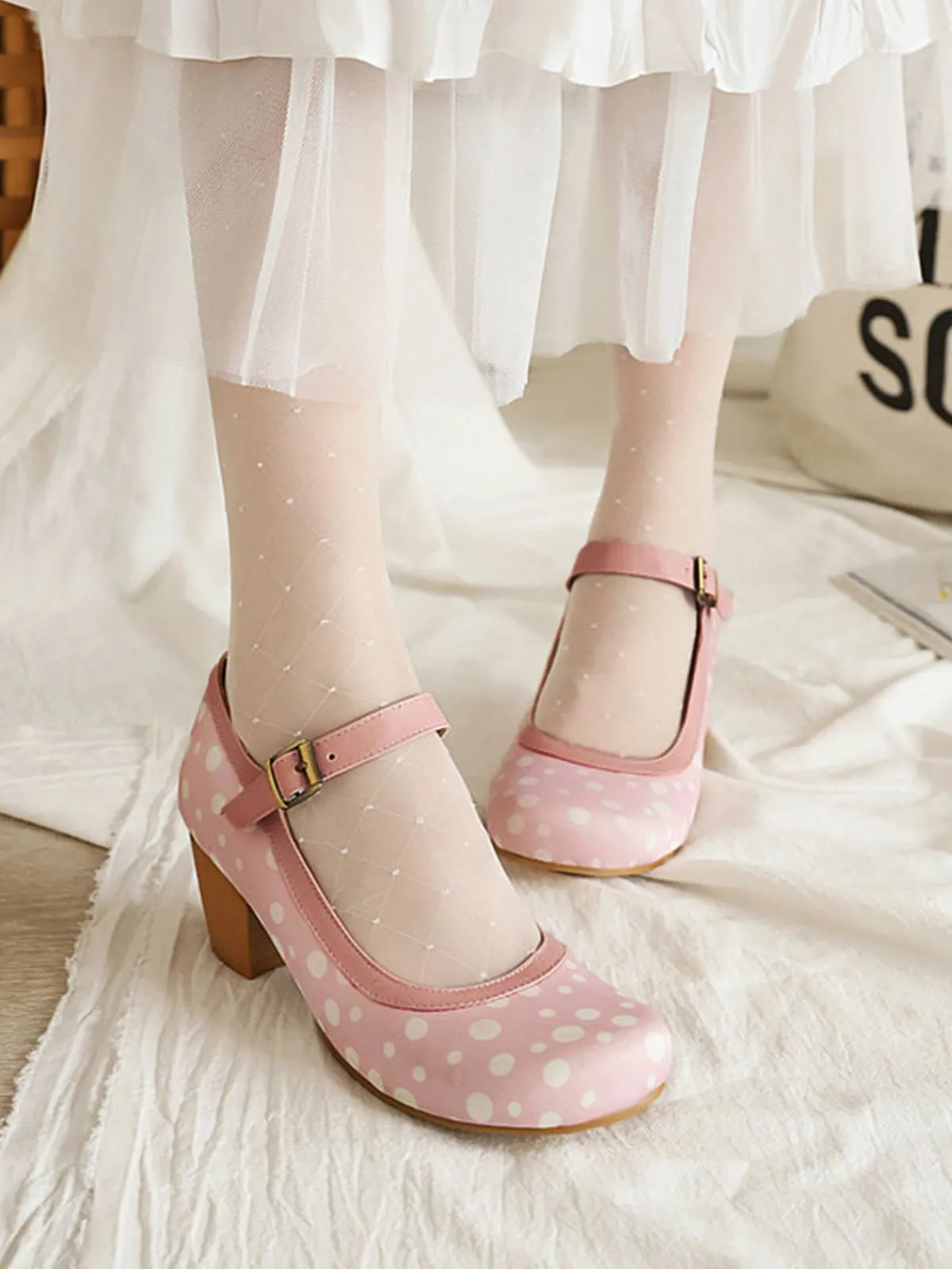Discount Retro Stage Retro Mid Heels Mary Jane Shoes