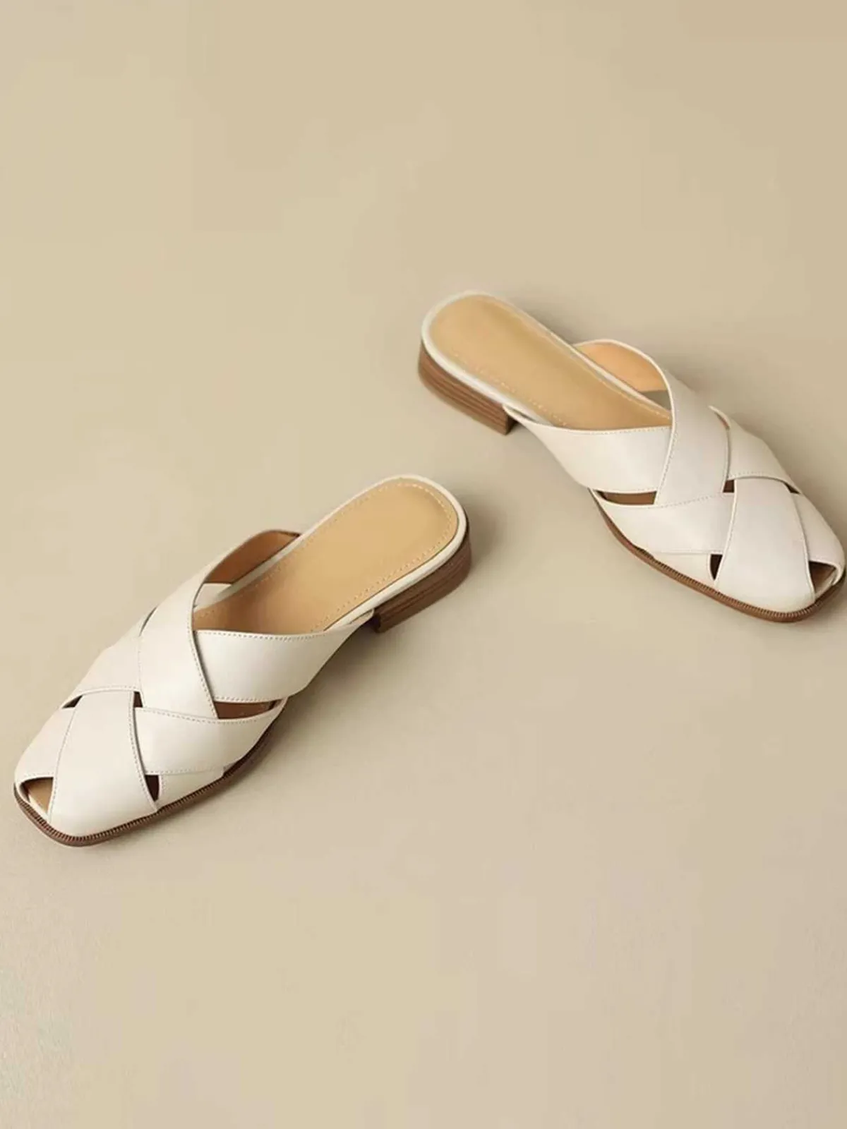 New Retro Stage Retro PU Leather Woven Sandals