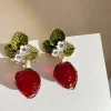 Best Retro Stage Retro Rhinestone Strawberry Dangle Earrings
