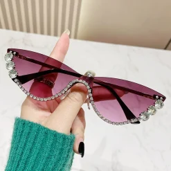 Fashion Retro Stage Retro Rhinestoned Cat Eye Sunglasses