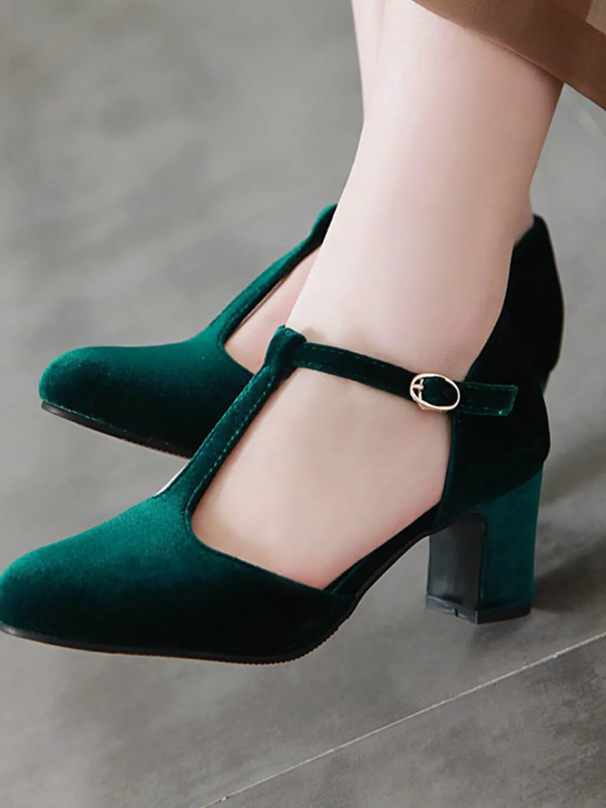 New Retro Stage Retro T-Strap Mary Jane High Heel Shoes