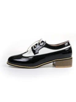 Sale Retro Stage Round Toe Paneled Brogue PU Leather Shoes