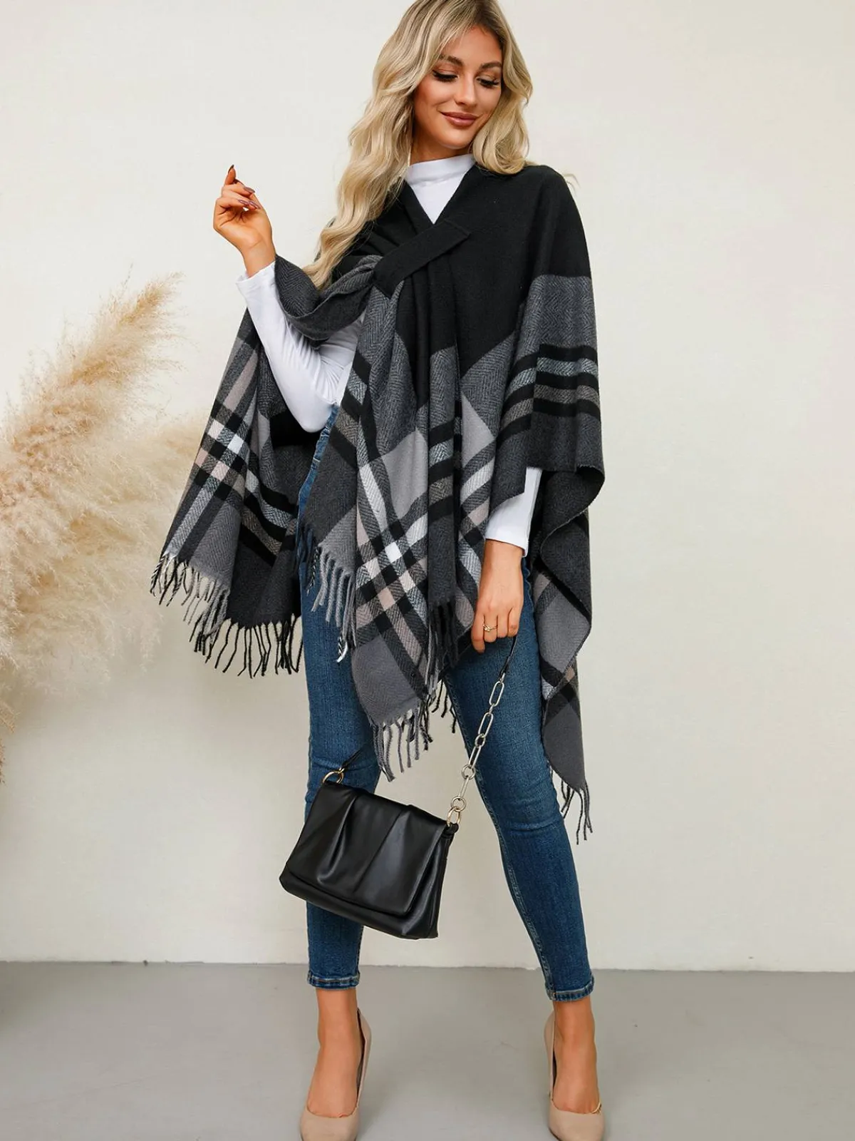Hot Retro Stage 1950s Cozy Windproof Striped Tassel Poncho Coat