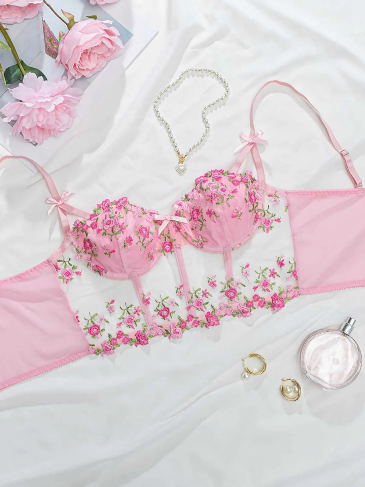 Online Retro Stage 1960s Floral Embroidered Bow Underwire Lingerie
