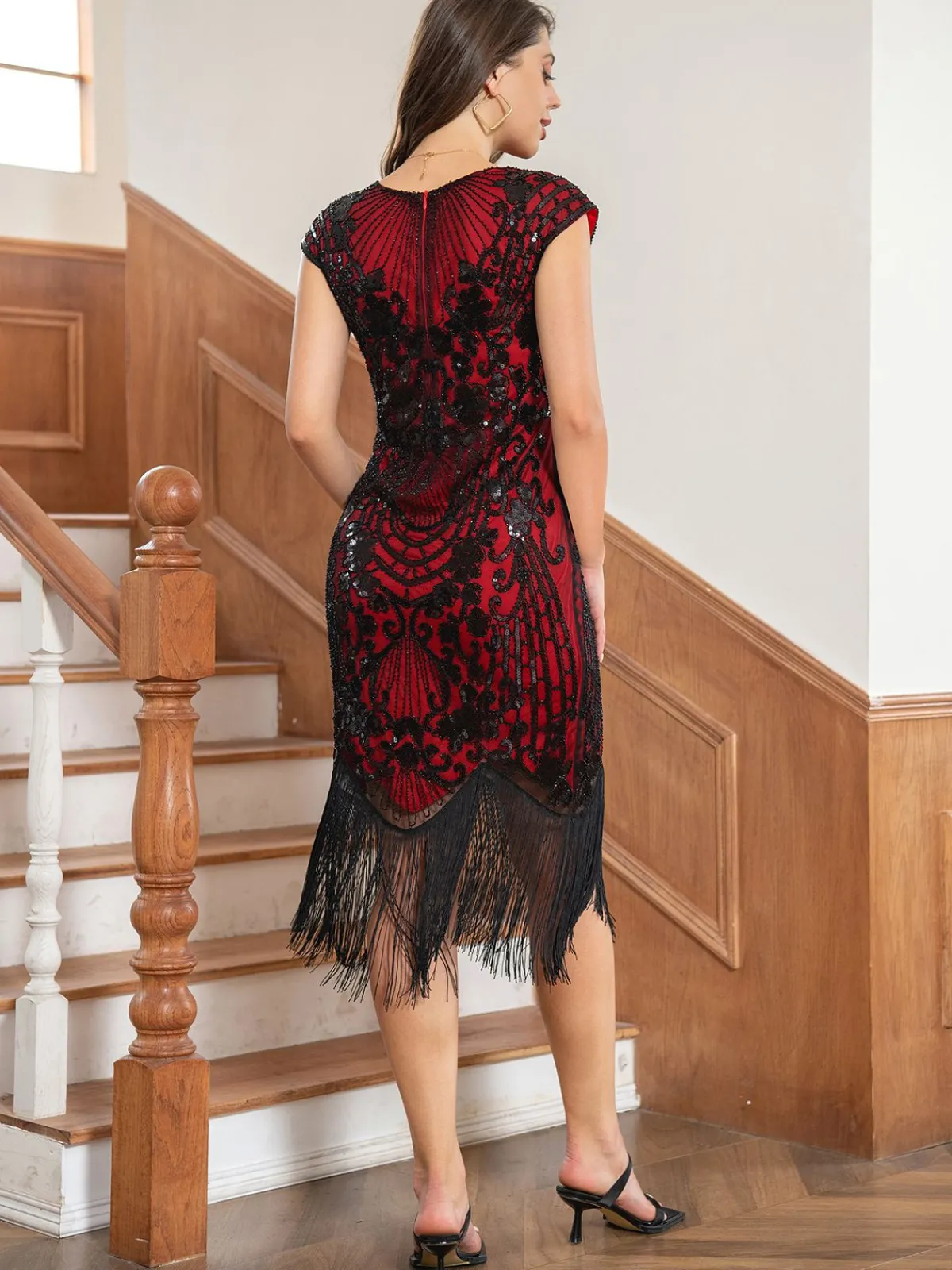 Fashion Retro Stage 1920s Floral Pattern Sequined Tassel Dress