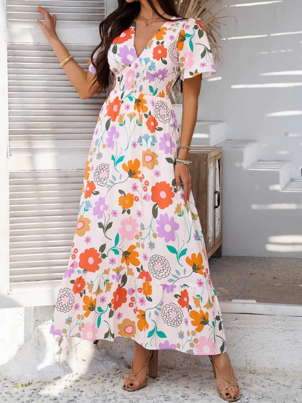 Hot Retro Stage 1970s V-Neck Boho Smocked-Waist Floral Dress