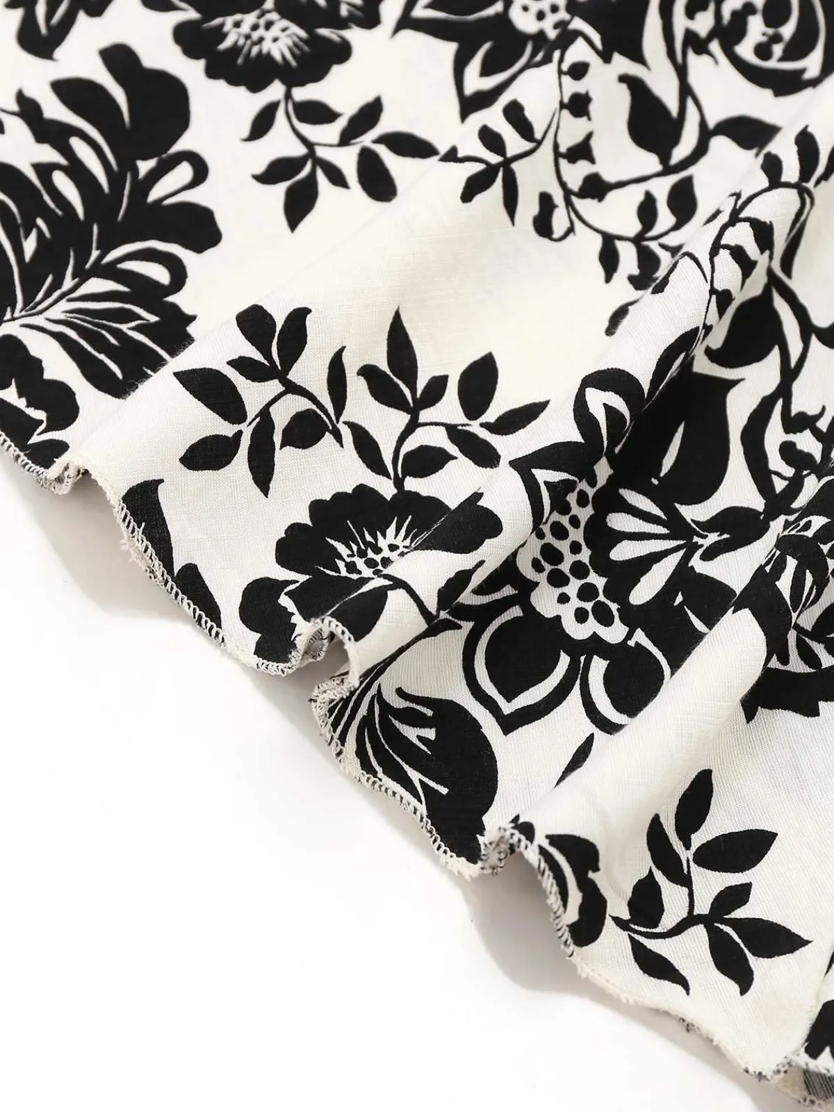 Clearance Retro Stage 1970s V-Neck Floral Cap Sleeve Midi Dress White