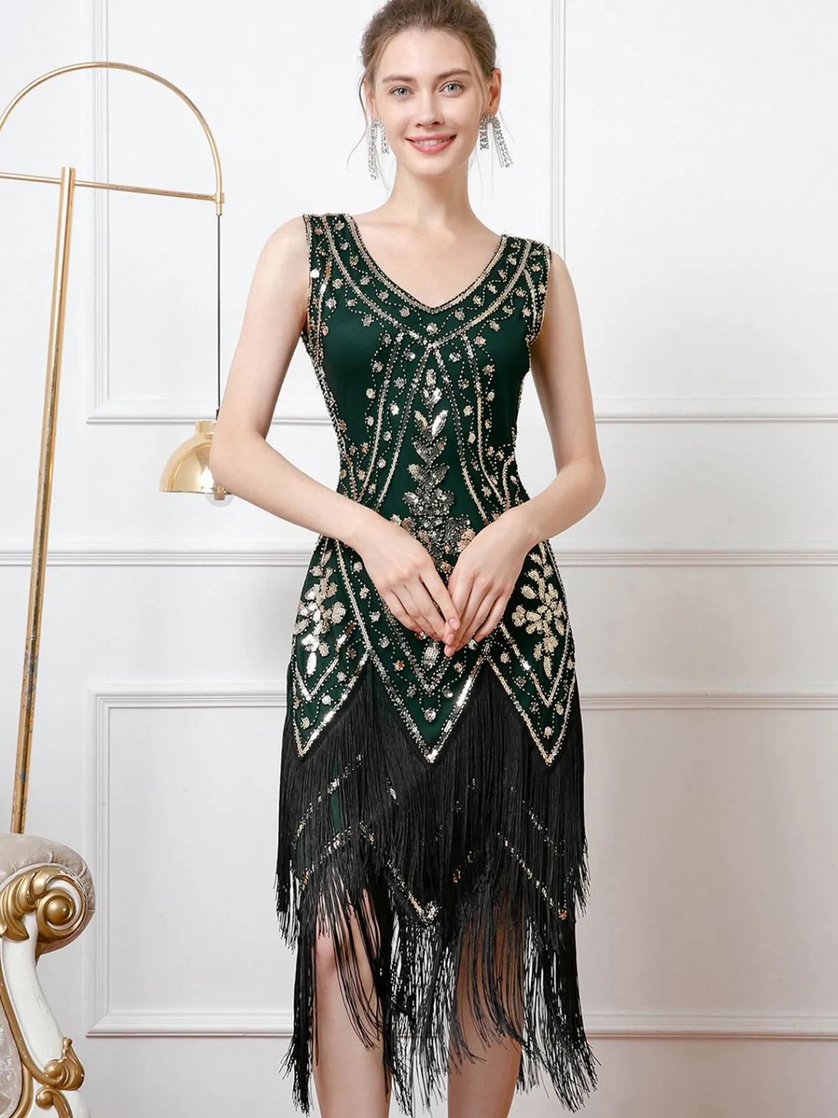 Outlet Retro Stage 1920s V-Neck Sequined Tassel Flapper Sleeveless Dress