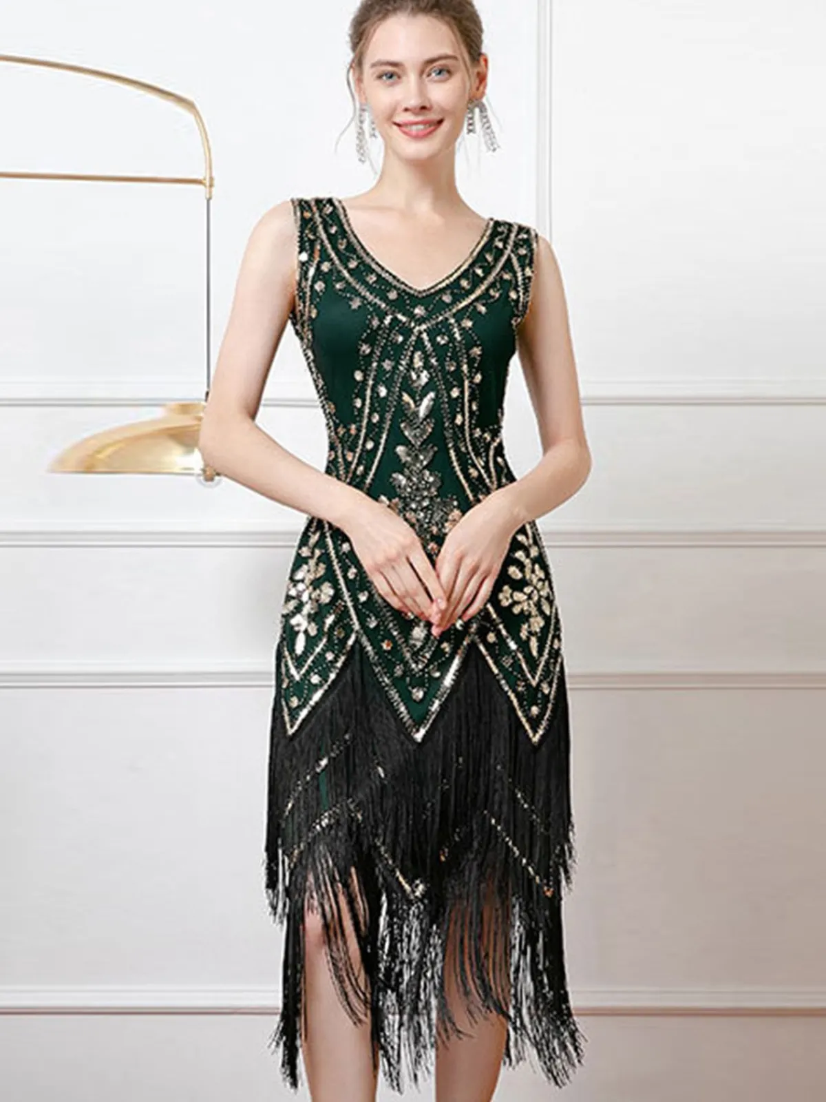 Outlet Retro Stage 1920s V-Neck Sequined Tassel Flapper Sleeveless Dress