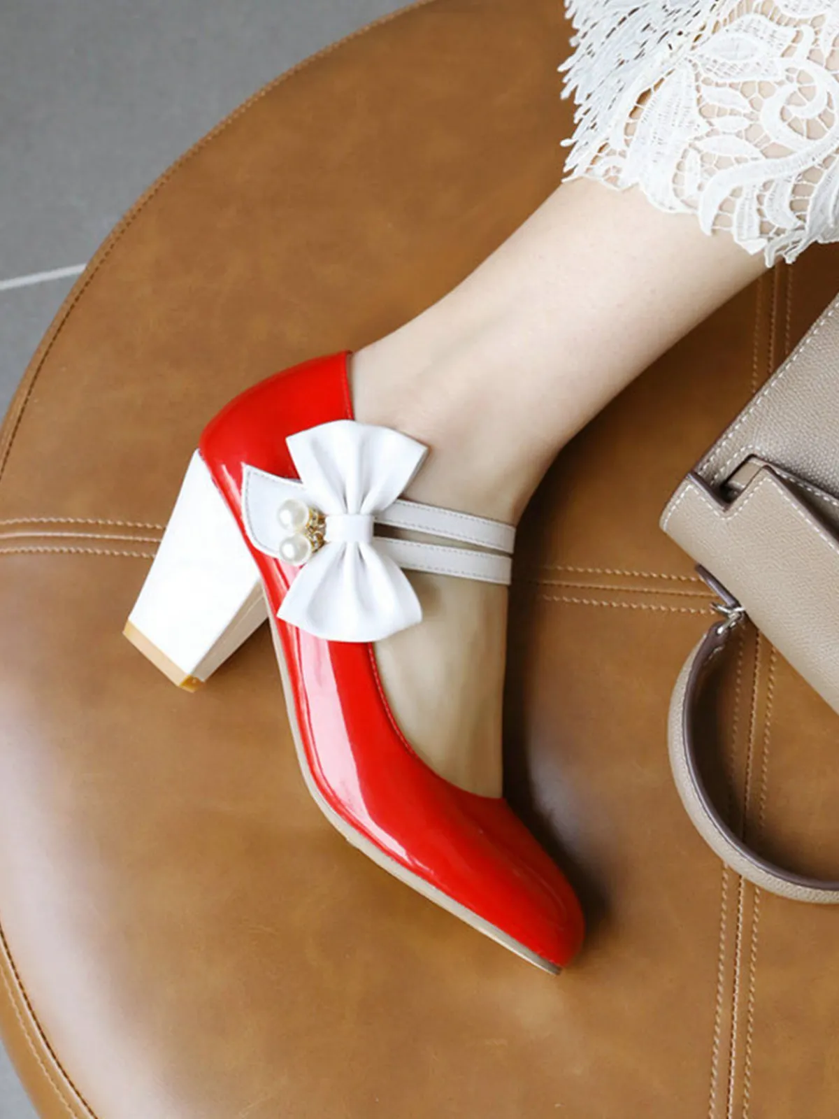 Discount Retro Stage Straps Bowknot High Heels Shoes