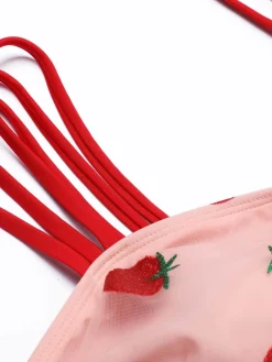 Hot Retro Stage [US Warehouse] 1950s Lace Strawberry Cami Tankini Set