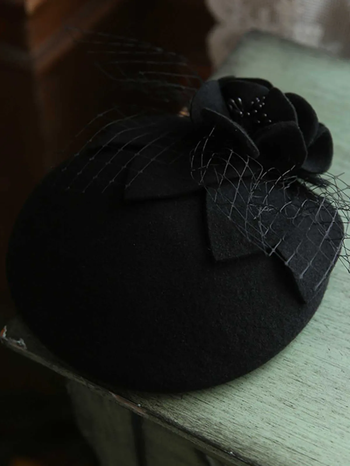 Outlet Retro Stage Vintage Floral Decor Mesh Woolen Hat