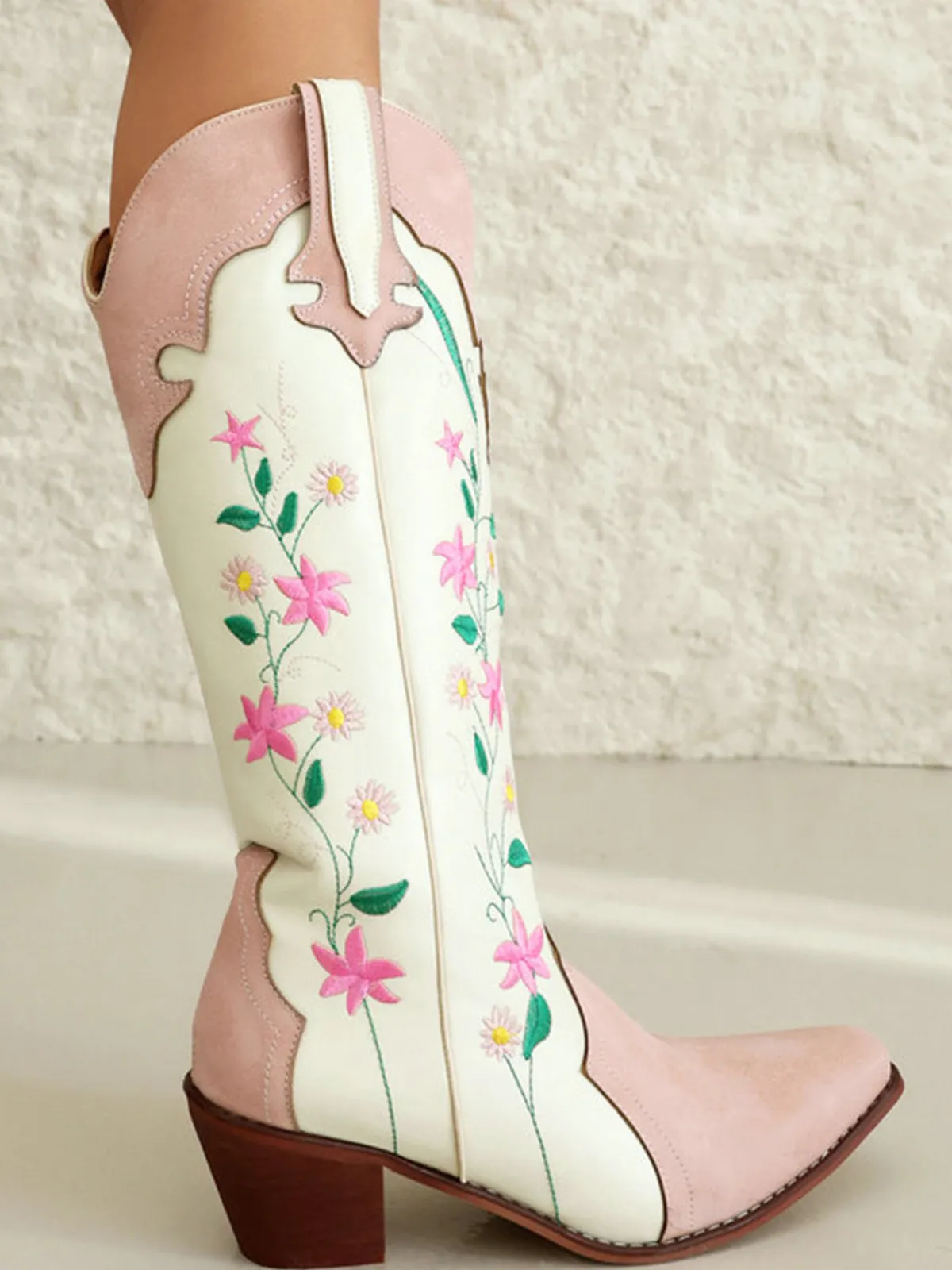 Hot Retro Stage Vintage Floral Embroidered Western Boots Pink & White