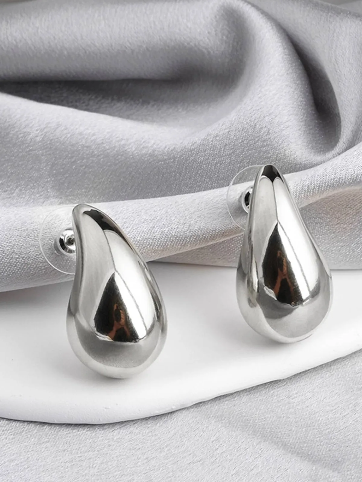 Sale Retro Stage Vintage Glossy Teardrop-Shaped Earrings