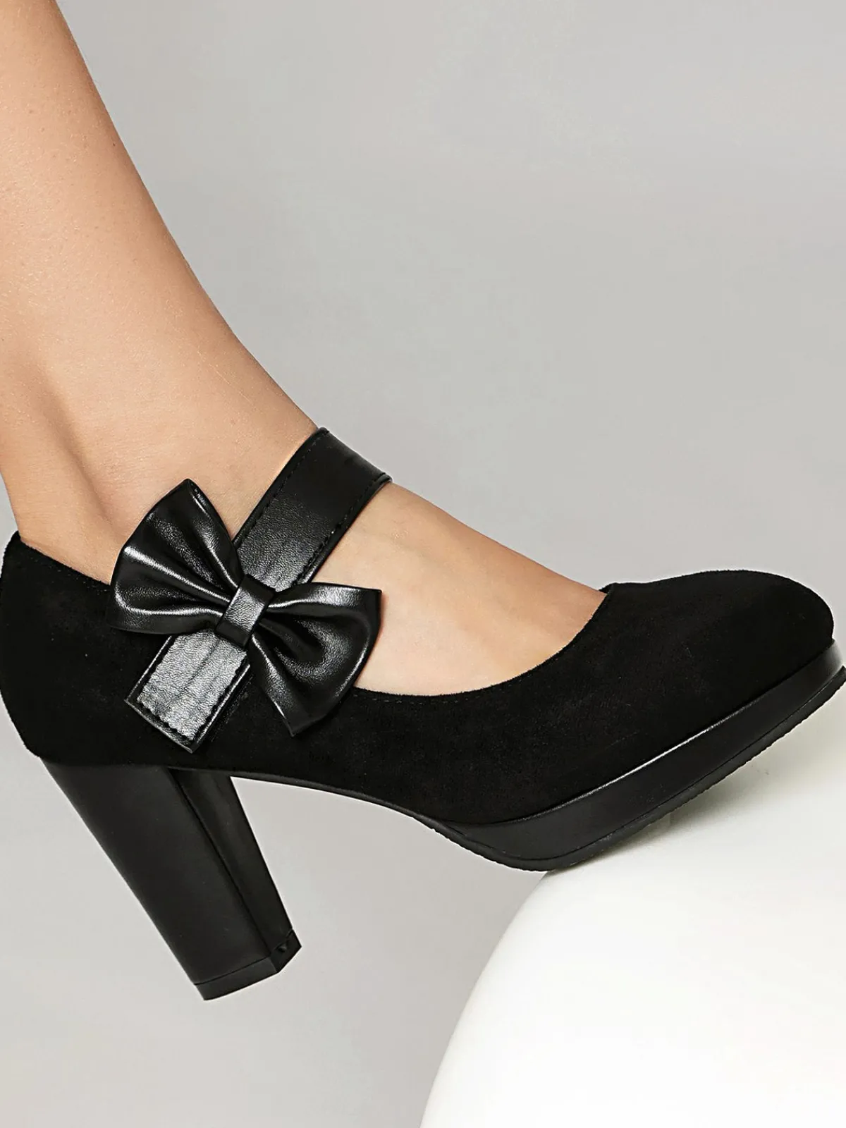Online Retro Stage Vintage Mary Jane Bow Chunky Heel Shoes