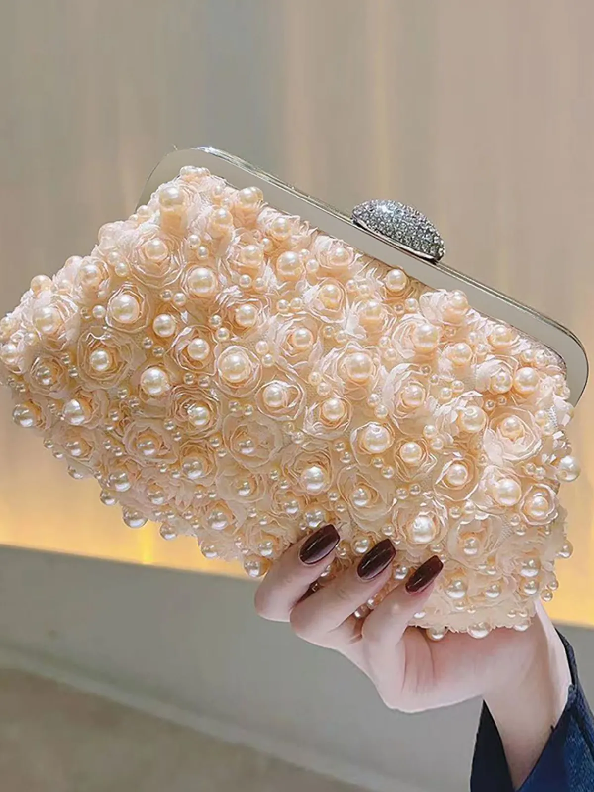 Clearance Retro Stage Vintage Pearl & 3D Flower Tote Bag