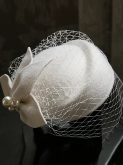 Sale Retro Stage Vintage Pearl Decor Mesh Berets Woolen Hat