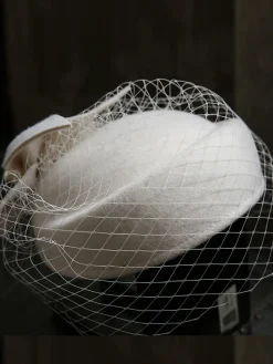 Sale Retro Stage Vintage Pearl Decor Mesh Berets Woolen Hat