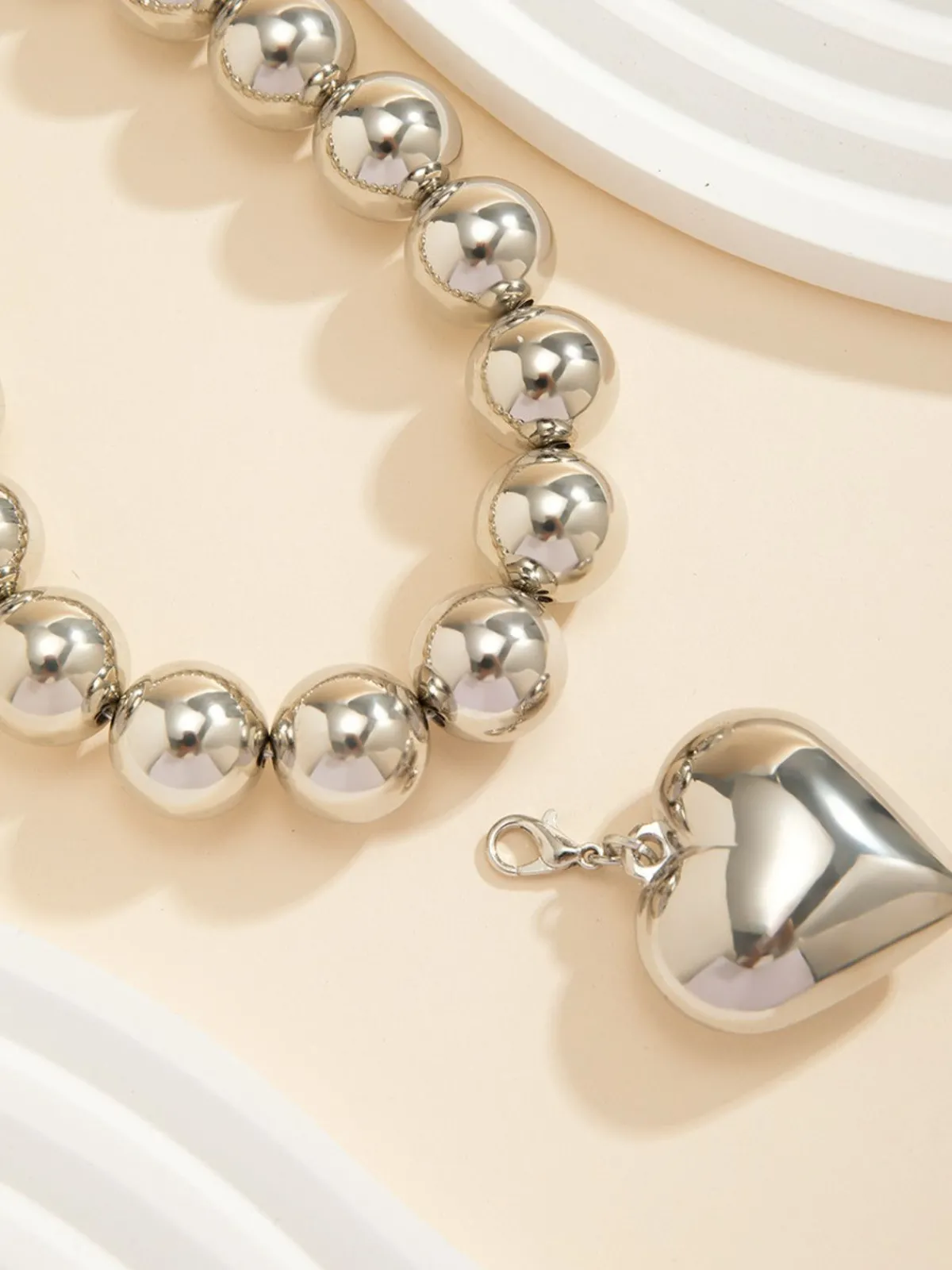 Sale Retro Stage Vintage Pearl Heart Pendant Necklace