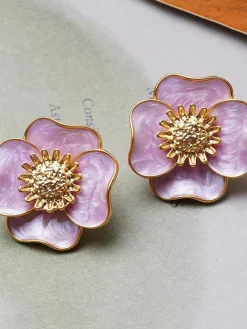 Outlet Retro Stage Vintage Violet Petal Alloy Earrings