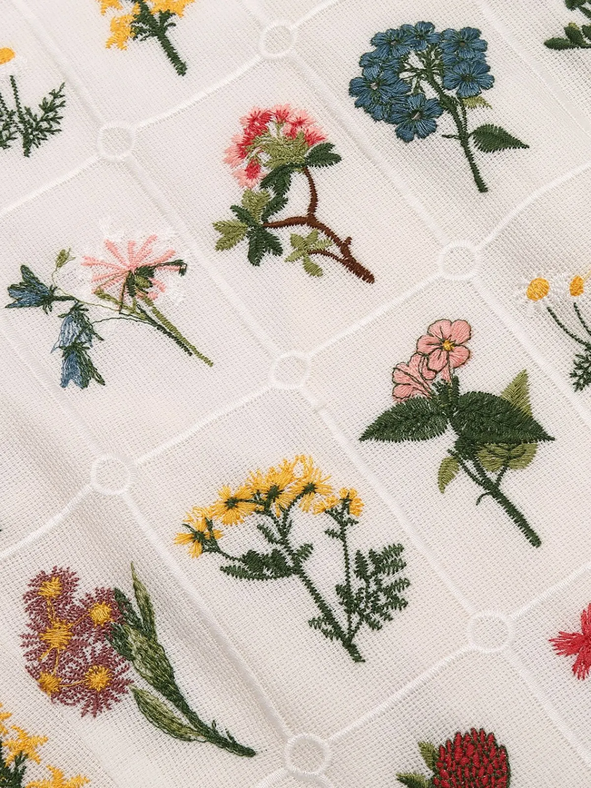 Clearance Retro Stage 1950s Floral Embroidery Crop Top White